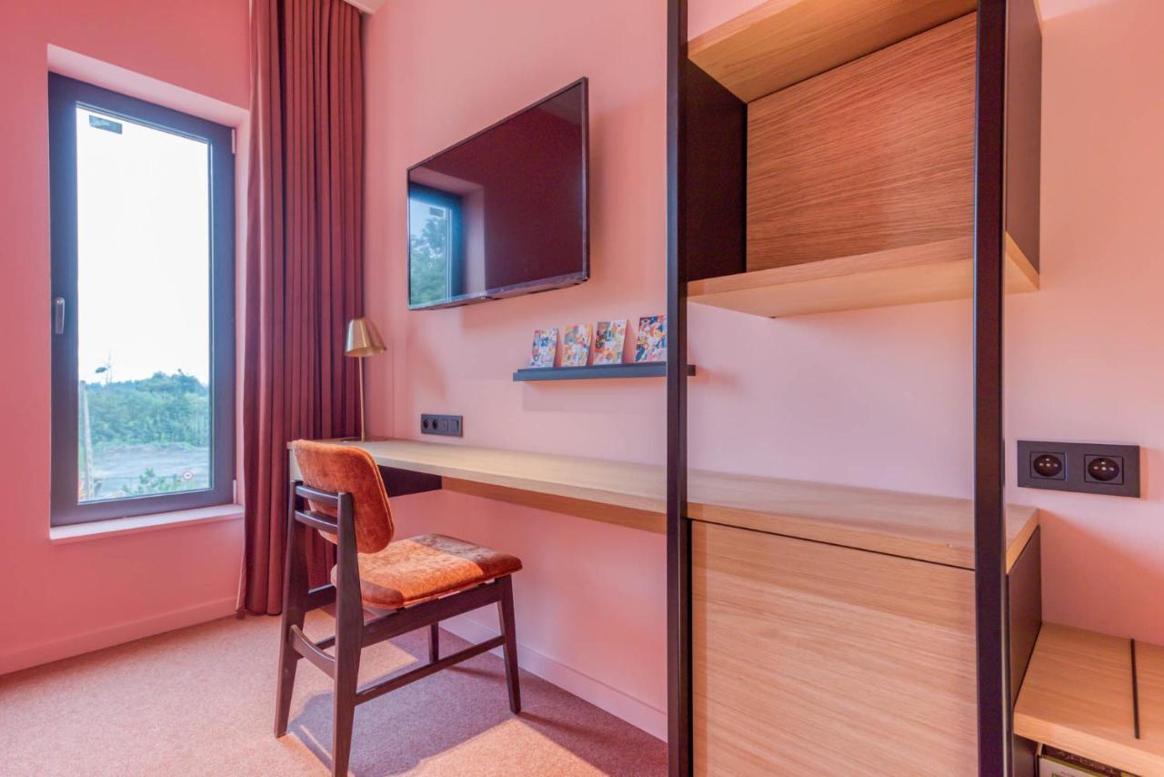Mah Hotel Saint-Ghislain Kültér fotó